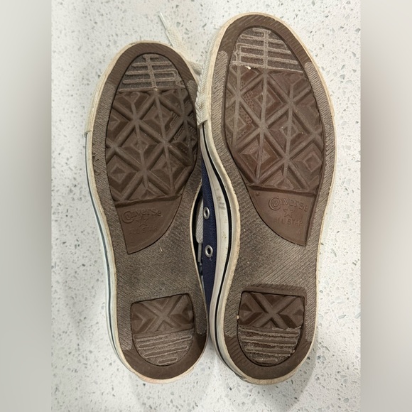 Converse All Star Low Top Navy Sneakers | Women’s 6 | Classic Worn-In 💙 - Picture 8 of 8